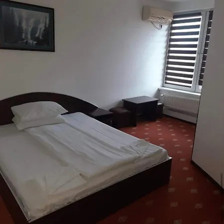 Surianu Events Hotel-restaurant 3*